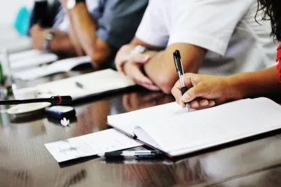How To Learn & Train to Become a Successful Trader