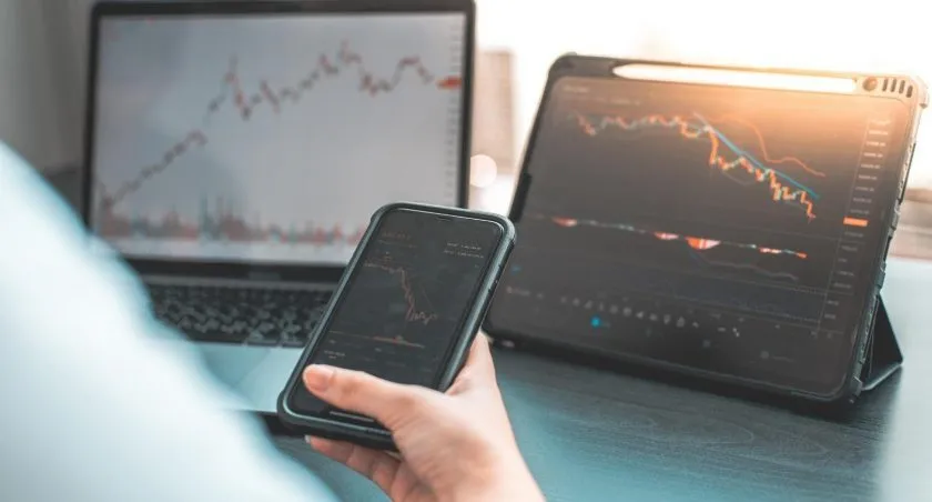 How To Use A Stock Picking Service For Long Term